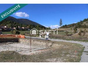 Vente terrain 488 m² à Annot (04240)  59 000 €
