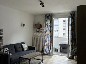 Location meublée appartement 3 pièces 55 m² à Saint-Etienne (42000)  650 €