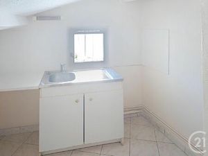 Location Appartement 2 pièces 44m² GANNAT 03800