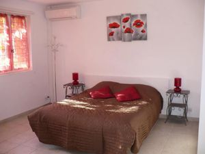 Location meublée appartement 1 pièce 28 m² à Les adrets-de-l'esterel (83600)  750 €