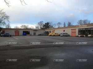 Local d'activités à louer