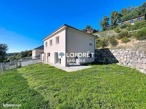 Maison 5 pièces 161 m²