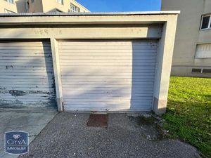 Parking à louer - Saint-Martin-d'Hères (38) - 78€
