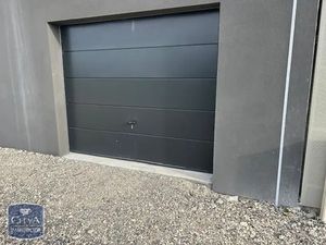 Parking à louer - La Chapelle-Saint-Ursin (18) - 100€