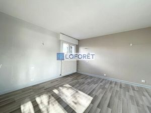 Annonce location appartement 5 pièces de 92m2 à Saint dizier (52100) - ParuVendu.fr ref 99