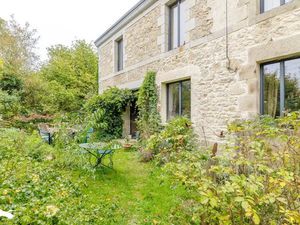 Vente maison 5 pièces 172 m² à Sainte-Feyre (23000)  253 470 €