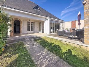 Vente maison 6 pièces 130 m² à Montlouis-sur-Loire (37270)  340 000 €