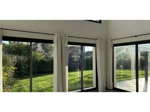 Maison avec jardin et terrasse Fontaine-le-Port (77)