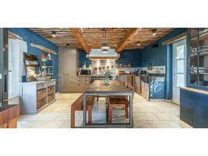 Corps de ferme avec piscine Saignon (84)