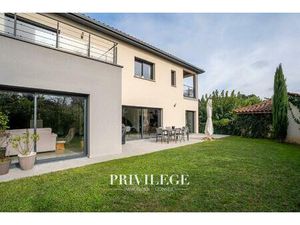 Maison contemporaine 180 m2 4 chambres volumes généreux  luminosité exceptionnelle