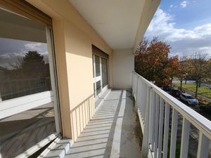 Vente appartement 3 pièces 85 m² à Chalons-en-champagne (51000)  99 000 €