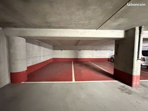 Parking/box 14 m² Vincennes