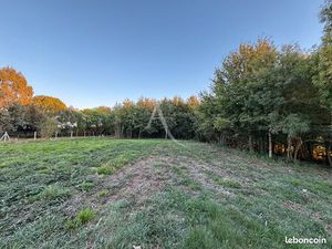 Terrain 625 m² MONTANS