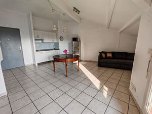 STUDIO CENTRE VILLE D'HENDAYE