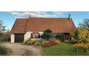 Maison traditionnelle de 89 62 m² à Dhuizon