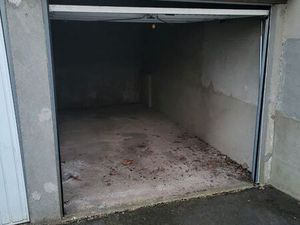 Garage / box - Le Mans