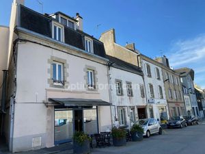 Vente immeuble 210 m² à Quimperle (29300)  409 500 €