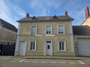 Vente Maison à Montsûrs (53150) : à vendre / 99m² Montsûrs