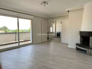 Location Appartement 5 pièces à Mauléon (79700) : à louer 5 pièces / 93m² Mauléon