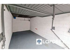 Parking/box RIS ORANGIS