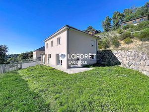 Location maison 5 pièces 161 m² à Montézic (12460)  698 €