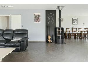 Propriété 5 pièces 132 m²