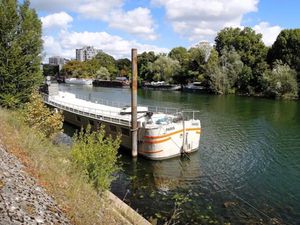 Vente maison 9 pièces 160 m² à Villeneuve-la-Garenne (92390)  208 000 €