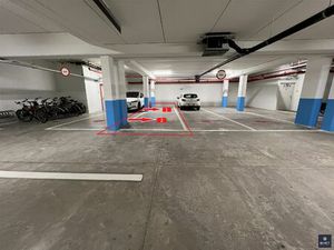 Garage te koop in Beveren-Kruibeke-Zwijndrecht