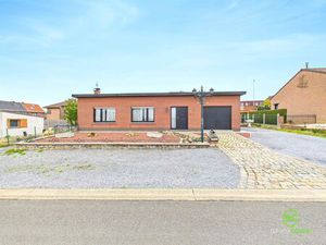 Gelijkvloerse woning in het centrum met 2 slpk en ruime tuinberging!