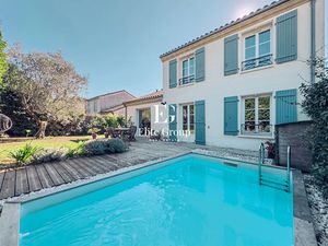 Vente maison 6 pièces 103 m² à Angouleme (16000)  270 300 €