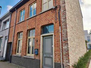 Huis te koop in Nieuwkerken-Waas met 3 slaapkamers