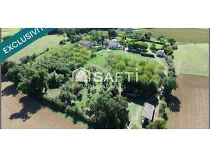 Maison avec piscine et terrasse Lauraët (32)