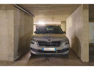 LYON 7 - PARKING EN SOUS-SOL