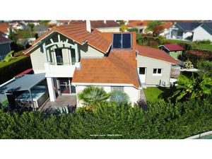 Vente maison 6 pièces 125m2 Serres-Castet 64121 - 365000 € - Surface Privée