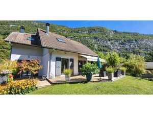 Maison avec terrasse Dingy-Saint-Clair (74)