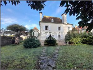 Vente maison 8 pièces 274 m² à Navarrenx (64190)  445 000 €