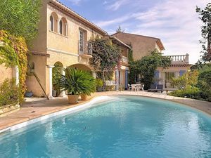 Vente villa 4 pièces 230.83 m² à Auribeau-sur-Siagne (06810)  1 290 000 €