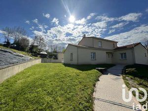 Vente Maison à Réaumur (85700) : à vendre / 162m² Réaumur