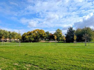 STUDIO + BOX EN SOUS SOL