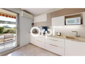 Vente appartement 2 pièces 24 m² à Carqueiranne (83320)  180 000 €