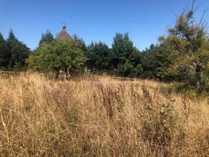 Terrain viabilisé et borné de 1215 m² à Équemauville – secteur prisé proche d’Honfleur