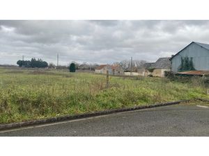 Vente terrain 500 m² à Savigné-sur-Lathan (37340)  28 500 €
