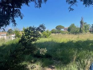 Vente terrain 856 m² à Pélissanne (13330)  290 000 €
