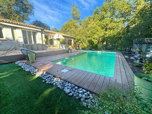 VILLA RECENTE 120 M2 SUR 1000 M2 TERRAIN AVEC PISCINE