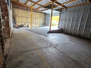 Hangar 100 m² à Douai – Idéal artisan ou stockage