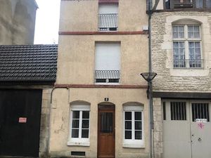 Vente maison 4 pièces 87.88 m² à Bar-sur-Aube (10200)  65 500 €