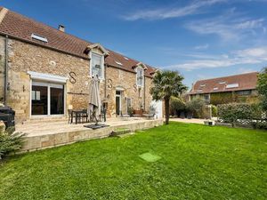 Vente maison 6 pièces 175 m² à Marines (95640)  450 000 €