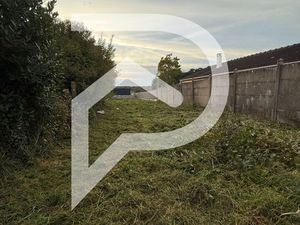 Terrain à bâtir ? 323 m² ? Idéal primo-accédant