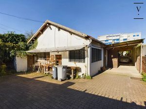 Vente locaux professionnels 807 m² à Bagnolet (93170)  1 050 000 €