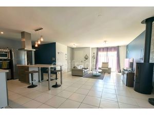 House for sale LUGON ET L'ILE DU CARNAY 7 pièce(s) 135m2 287 000€